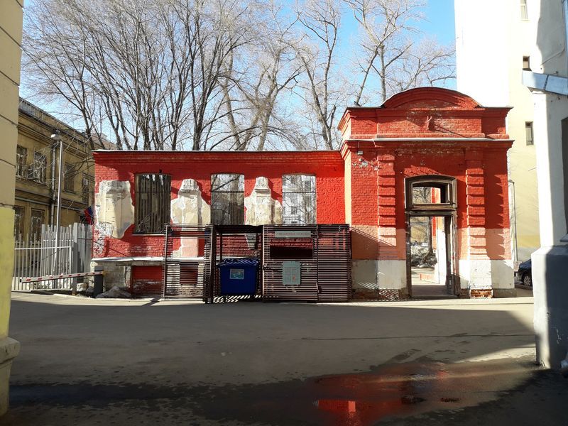 Маросейка, 13с2. «Красная руина» - Старая Москва с Дмитрием Линдером Маросейка, 13с2. «Красная руина»