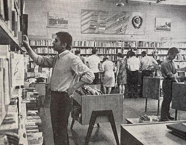 Мясницкая, 6с1. В «Книжном мире» - Старая Москва с Дмитрием Линдером Мясницкая, 6с1. В «Книжном мире»